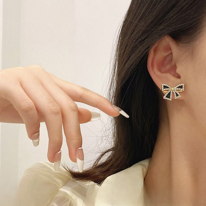 Elegant Zircon Black Bow Tie Earrings (AXJ-112)